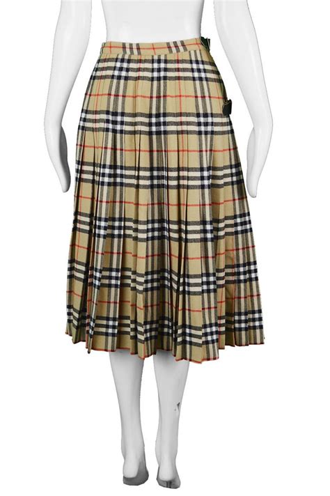 vintage burberry plaid skirt|Burberry check wool pleated skirt.